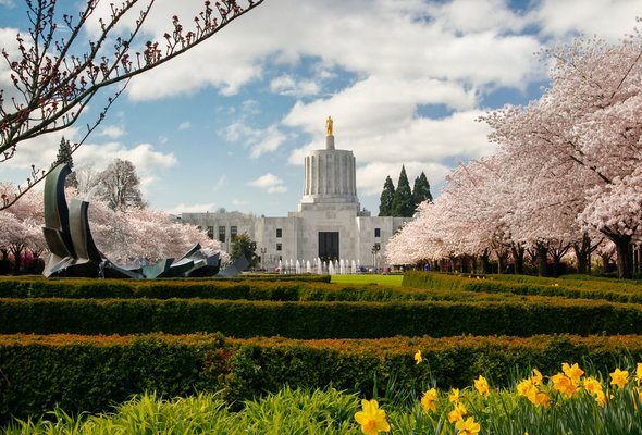 SmartAsset: 15 Things to Know Before Moving to Oregon