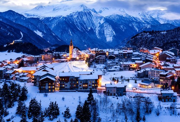 The Best Ski Towns in America - 2016 Edition