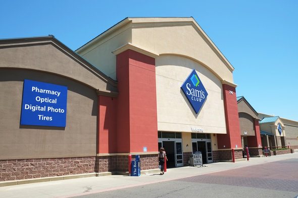 SmartAsset: What Credit Cards Does Sam's Club Accept?