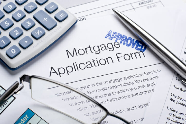 SmartAsset: Should I Lock My Mortgage Rate Today?