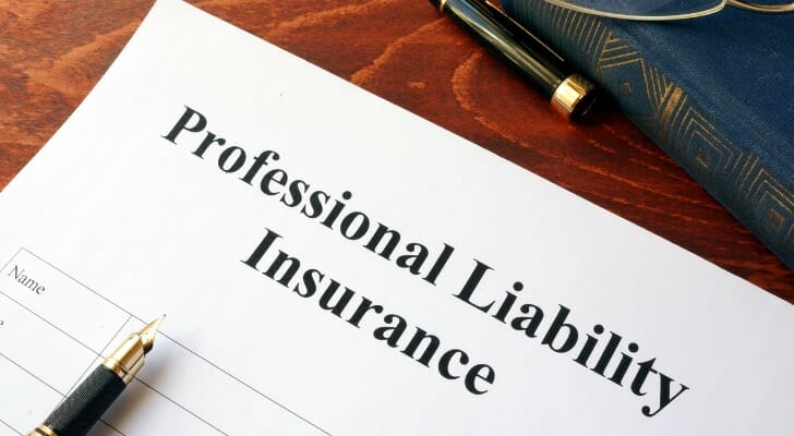 what does professional liability insurance cover