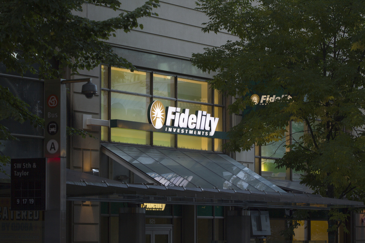 SmartAsset: fidelity is on the case to tell you about the six-year-end money deadlines you shouldn't forget
