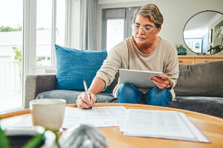 SmartAsset: What Are Retirement Income Funds (RIFs)?