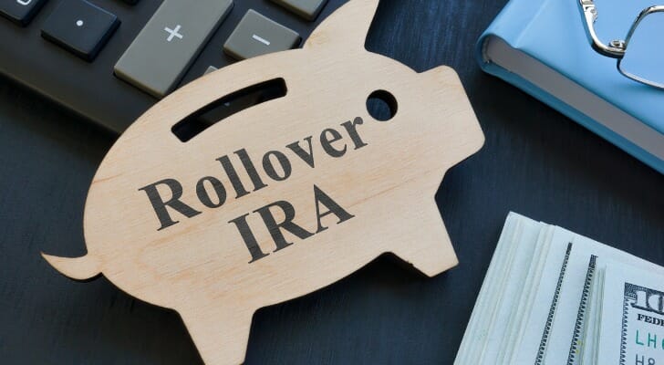 Differences Between IRA Transfer vs. Rollover