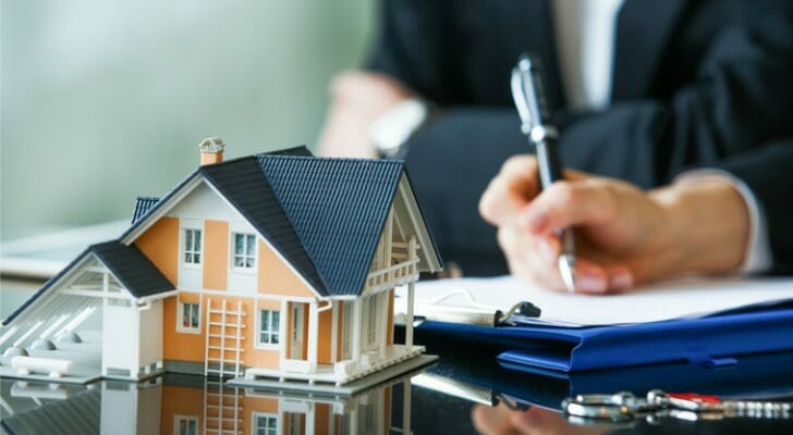 SmartAsset: What is an investment property loan?