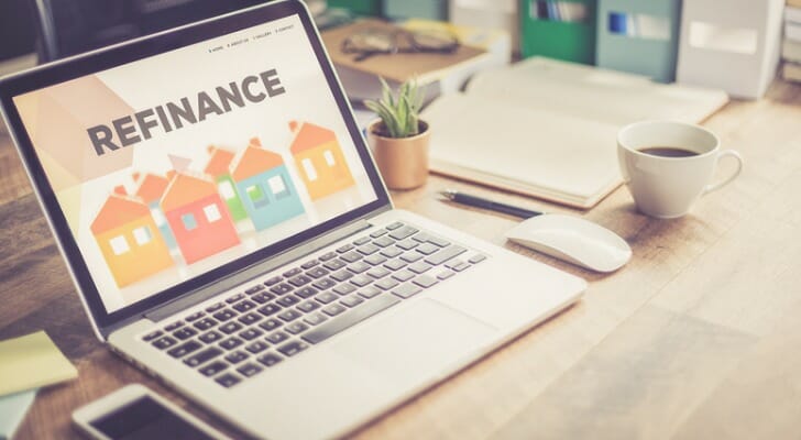 how much does it cost to refinance a mortgage