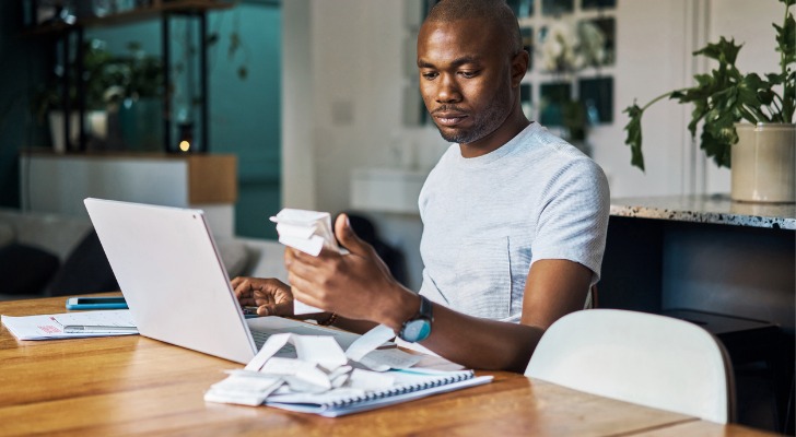 How Much Does It Cost to Open a Roth IRA