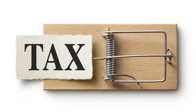Retirement tax traps can cost you money and end up cutting down your income in retirement.