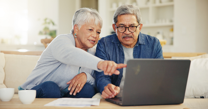 A senior couple researching how to avoid probate in Connecticut.