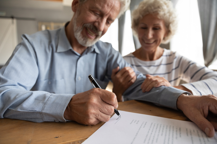 A senior couple creating an estate plan.