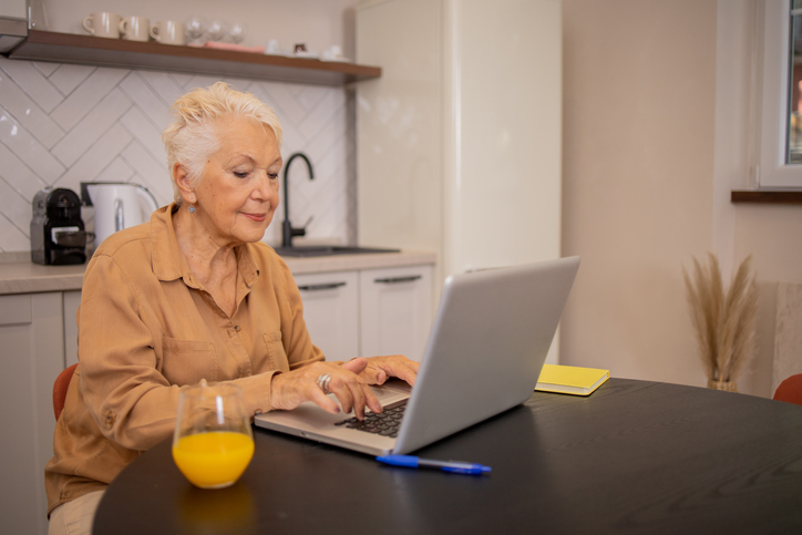A senior reviewing her estate plan in New Jersey.