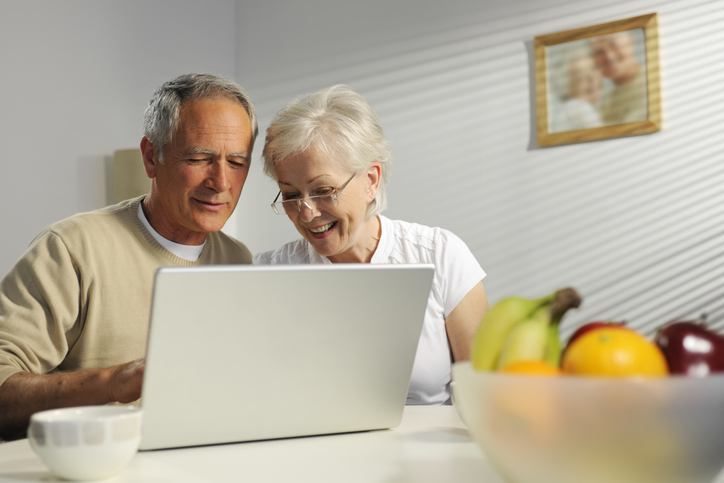 A senior couple makes changes to their estate plan in Ohio.