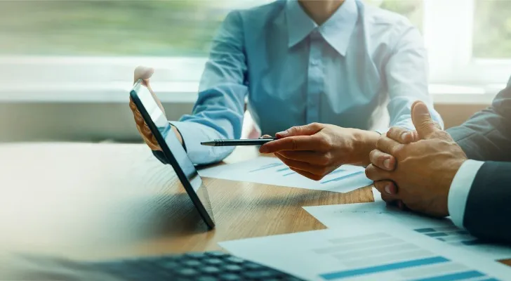 How to Talk to Your Clients as a Financial Advisor