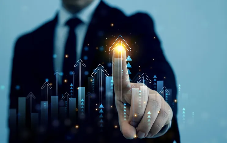 For investors who bought at the IPO, the focus now shifts from the initial swings to the company's execution. Holding may make sense if you believe in SpaceX's long-term growth story, but upcoming earnings reports will be important.